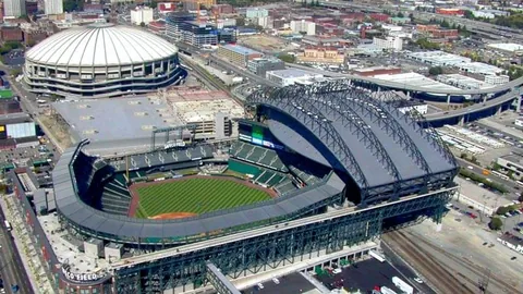 [视频]俄军攻占两村 乌多地区空袭频发